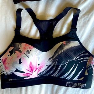 Victoria’s Secret sports bra, size 36B.
